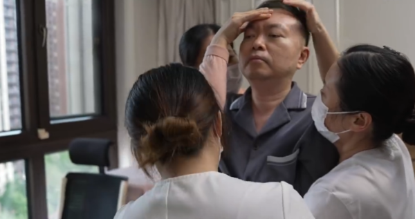 高亿管理 蔡磊进入渐冻症晚期：全身仅眼球能动，研发的药物对病友起效对自己没用